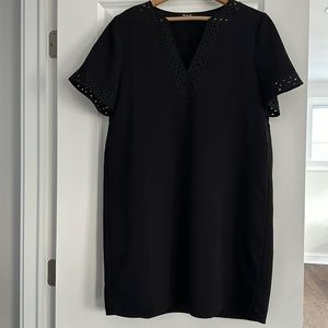 Black short sleeve dress